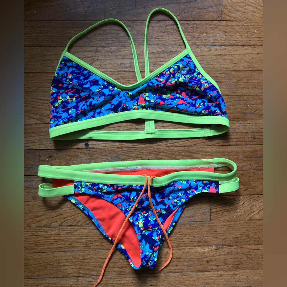 TYR BIKINI SET